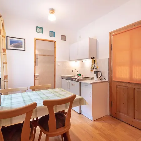 Maria Apartment *